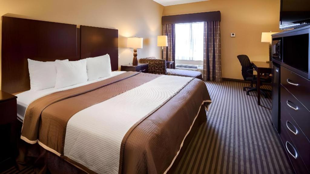 Best Western Oakdale Inn Exterior foto