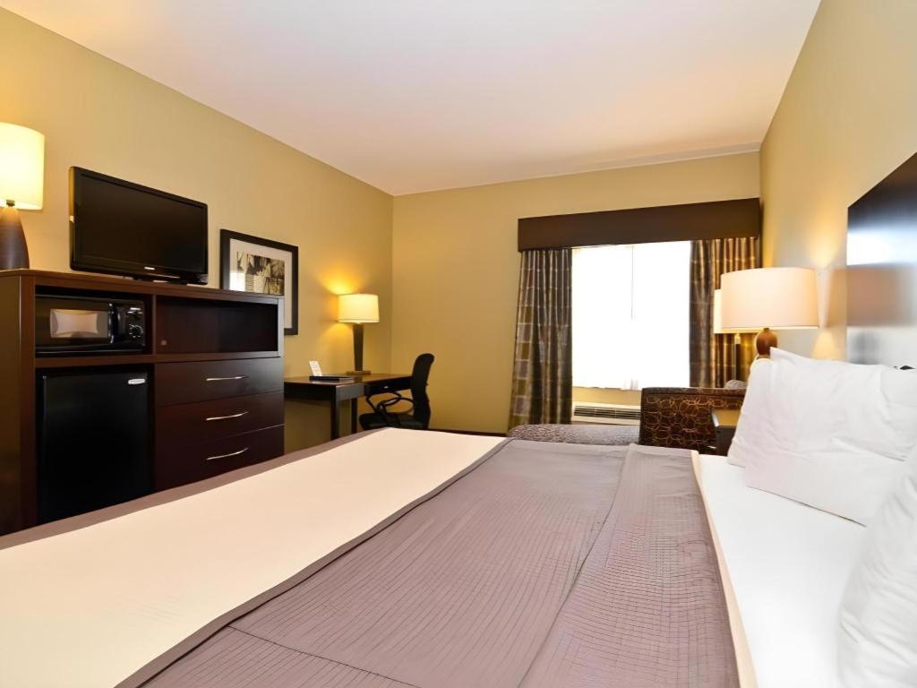 Best Western Oakdale Inn Exterior foto